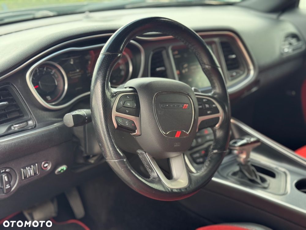 Dodge Challenger Automatik SRT 392 - 21