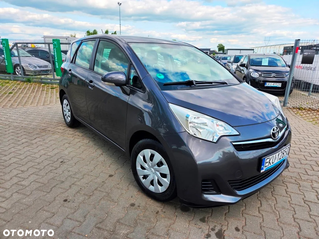Toyota Verso S 1.33 Premium - 3