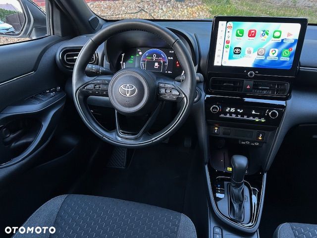 Toyota Yaris Cross 130 1.5 VVT-i Black&White - 21