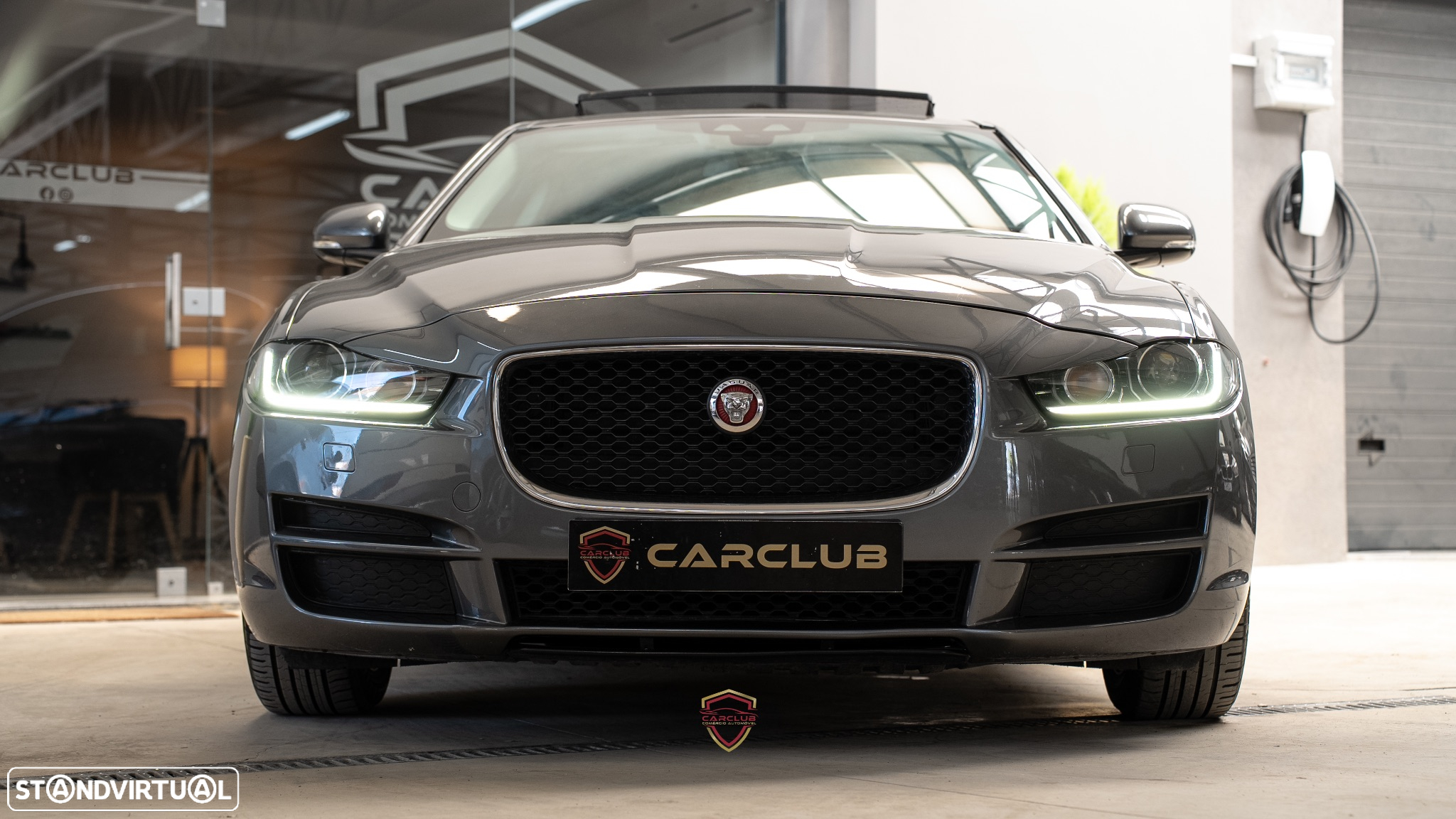 Jaguar XE 2.0 D Pure Aut. - 4