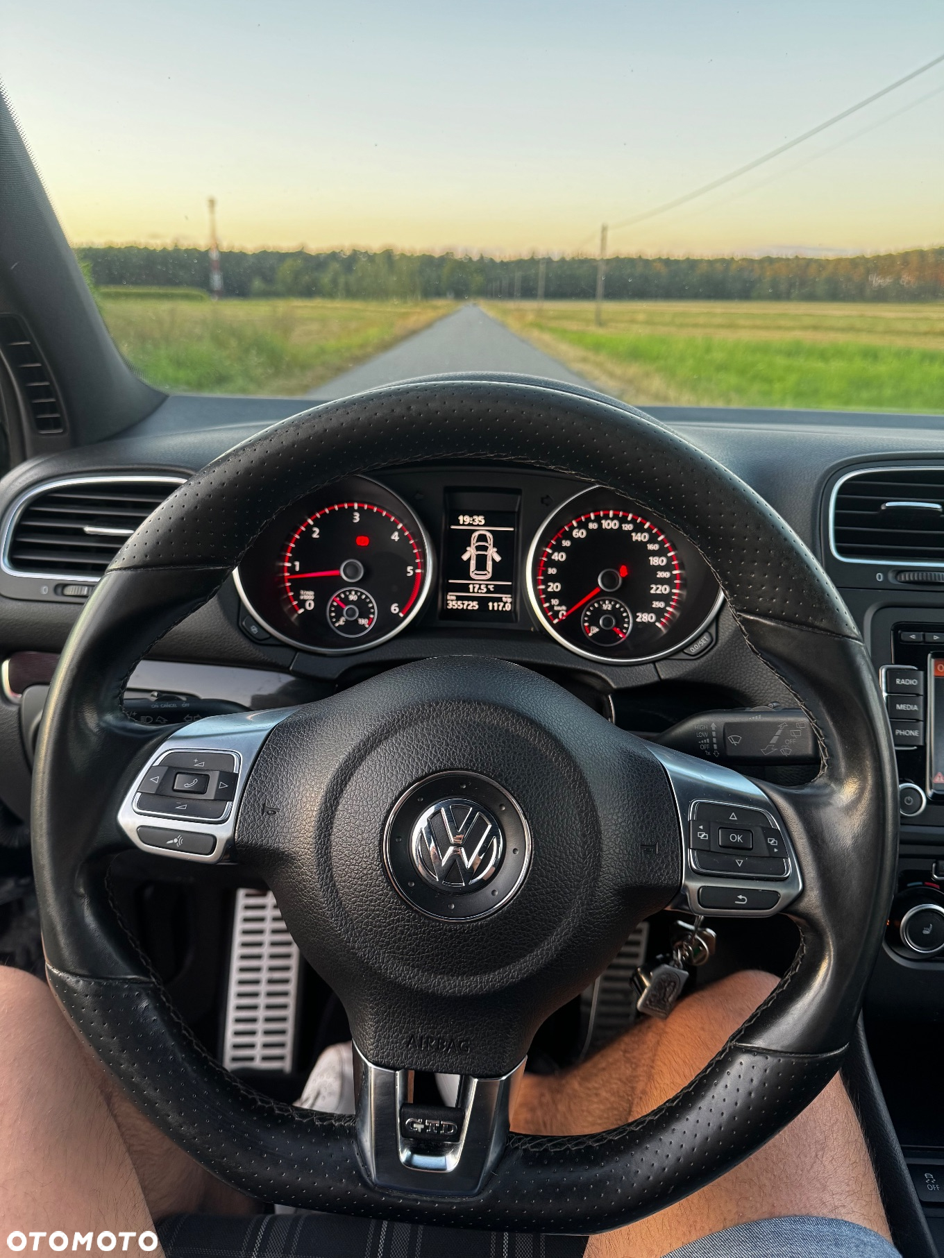 Volkswagen Golf VI 2.0 TDI GTD - 18