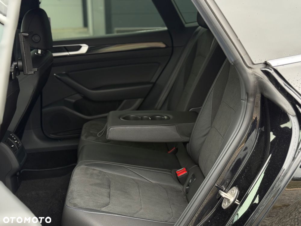 Volkswagen Arteon 2.0 TSI OPF 4Motion DSG R - 23