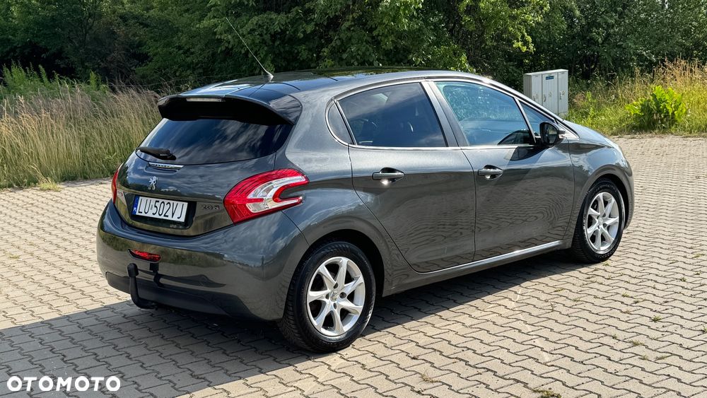 Peugeot 208 1.6 BlueHDi Active S&S - 5