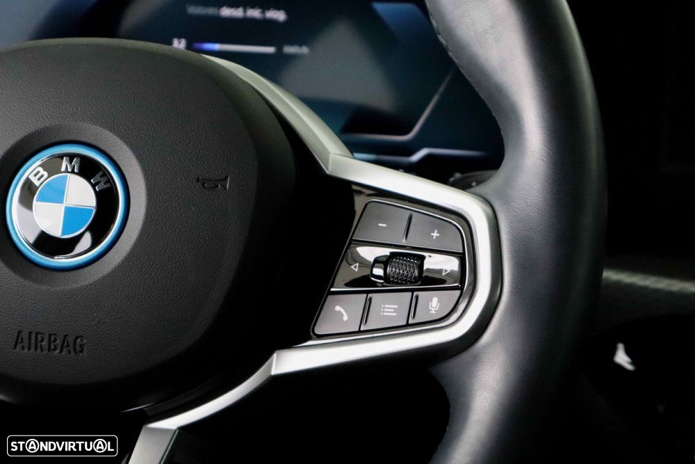 BMW i4 eDrive40 Pack Desportivo M - 21