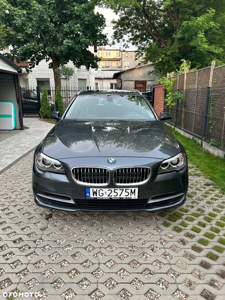 BMW Seria 5 520d xDrive - 2