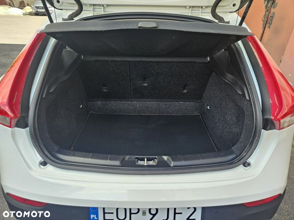 Volvo V40 D2 Drive-E Ocean Race - 29