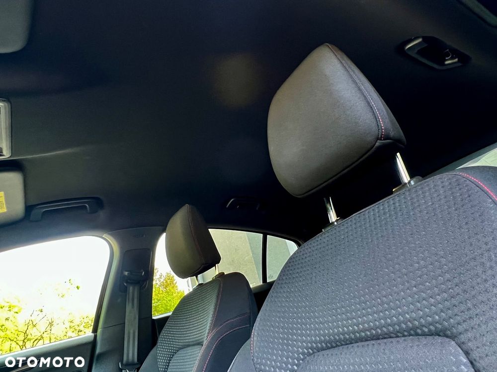 Ford Focus 2.0 EcoBlue STart-Stopp-System ST-LINE - 6
