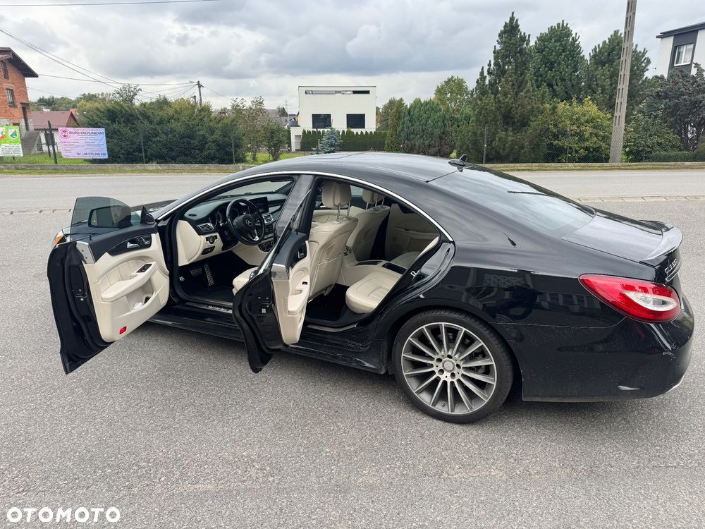 Mercedes-Benz CLS 500 4Matic 7G-TRONIC - 8