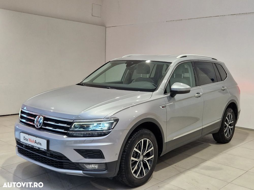 Volkswagen Tiguan - 1