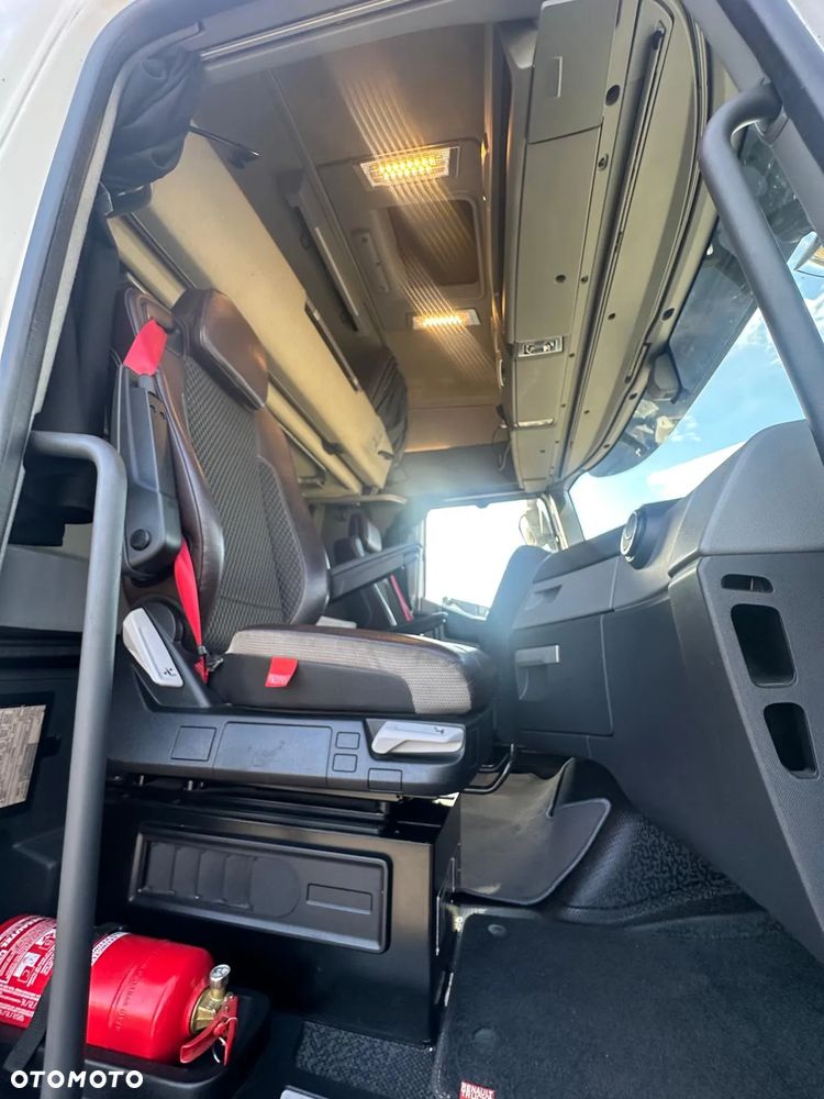 Renault Premium - 14