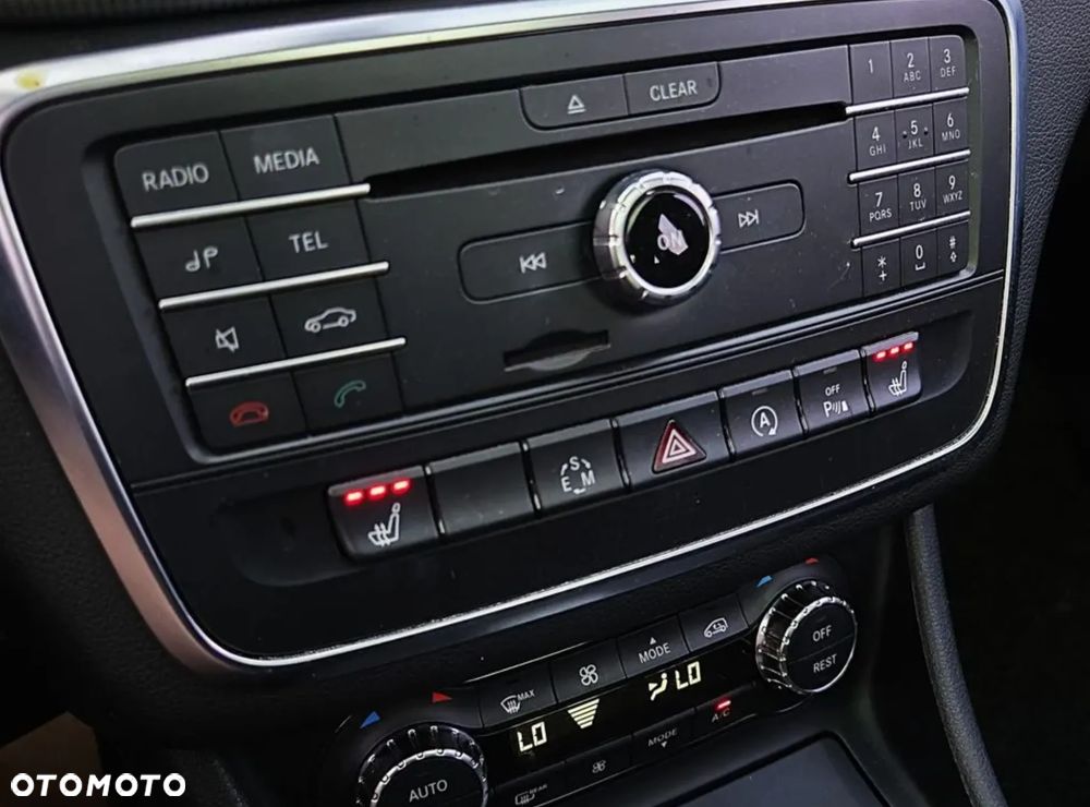 Mercedes-Benz CLA 2015