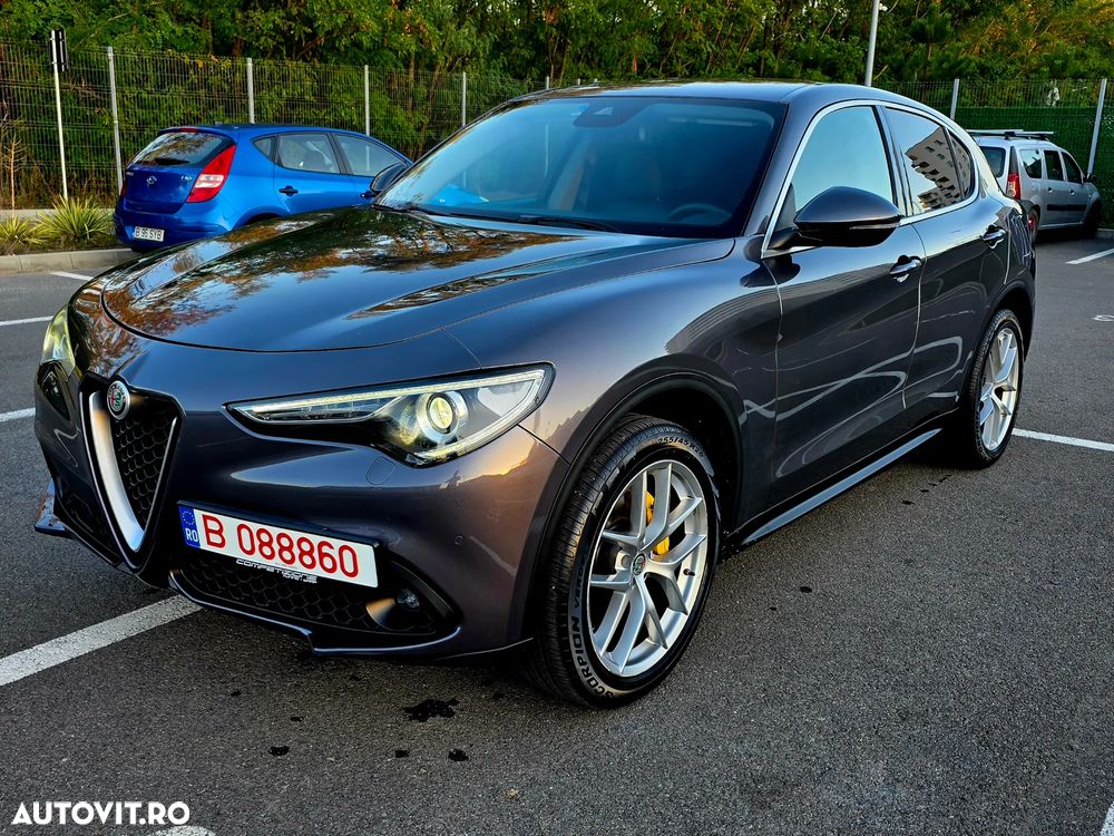 Alfa Romeo Stelvio 2.2 16V AT8 Q4 Veloce - 1