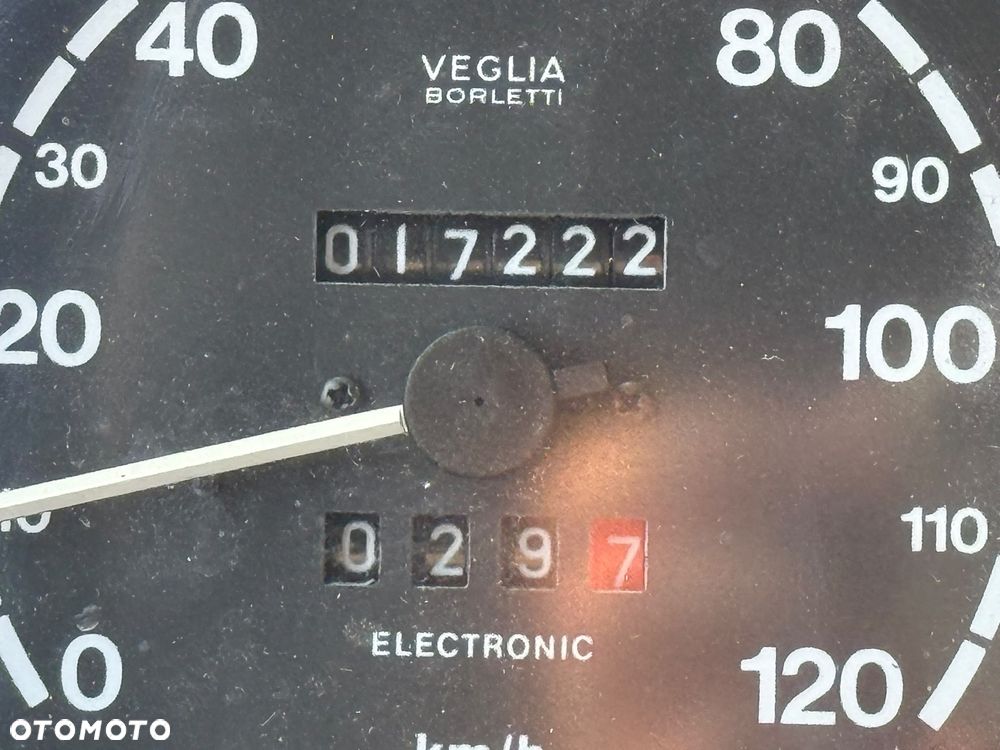 Iveco EuroCargo 120E18 - 12