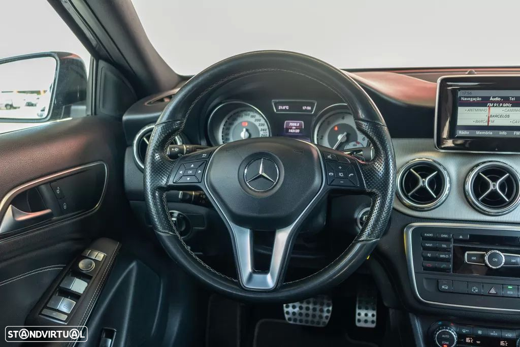 Mercedes-Benz GLA 220 CDI 4Matic 7G-DCT Style - 11