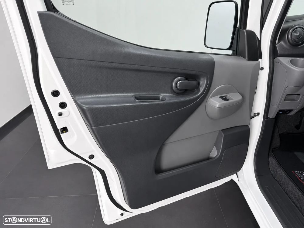 Nissan e-NV200 Combi 5L Comfort - 25