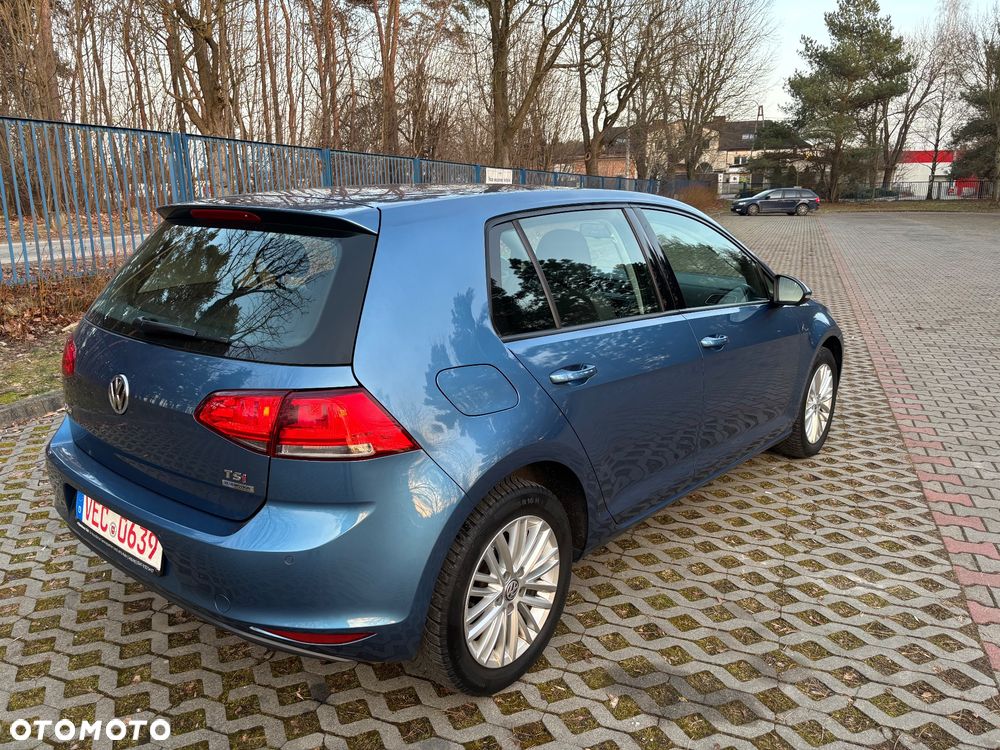 Volkswagen Golf 1.2 TSI BMT Trendline Perfectline - 9