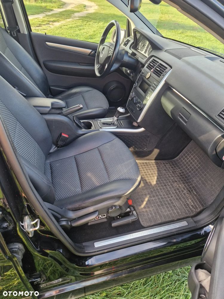 Mercedes-Benz Klasa B - 19