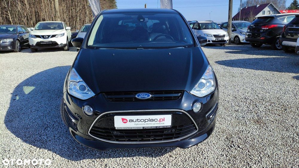 Ford S-Max - 17
