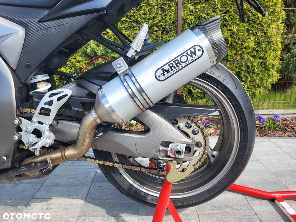Suzuki GSX 1000 - 11