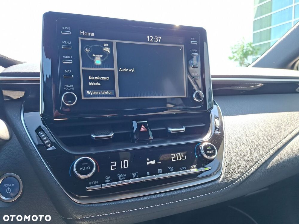 Toyota Corolla 2.0 Hybrid Comfort - 13