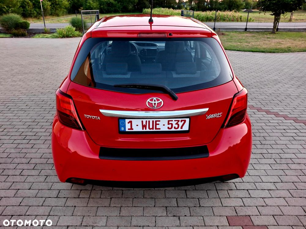 Toyota Yaris 1.33 VVT-i Executive - 18
