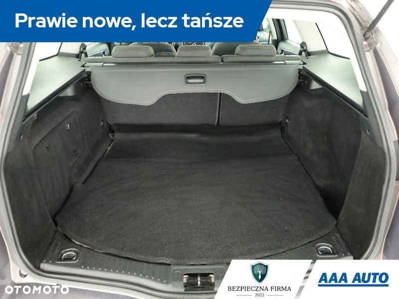 Ford Mondeo - 12