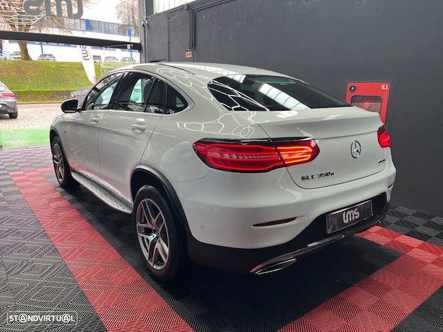 Mercedes-Benz GLC 350 e Coupé AMG Line 4-Matic - 4