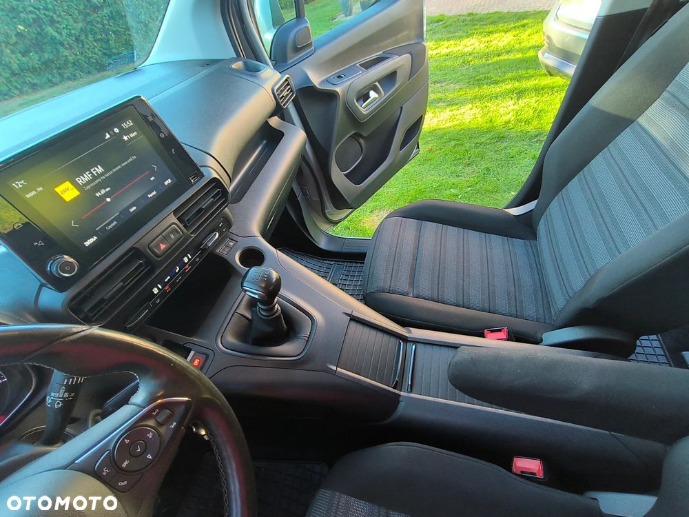 Opel Combo 2019 photo 2