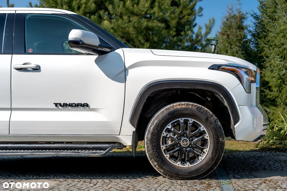 Toyota Tundra - 17