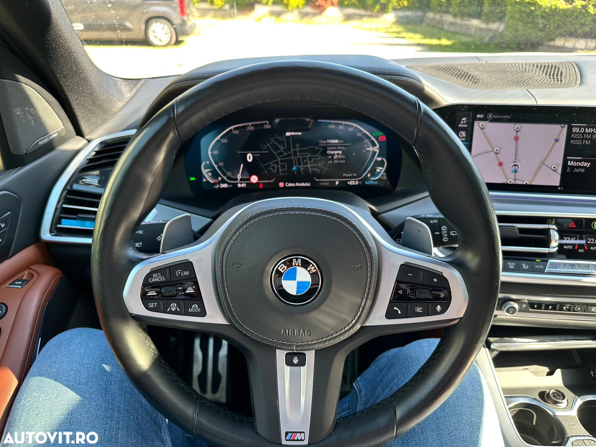 BMW X5 xDrive45e - 11
