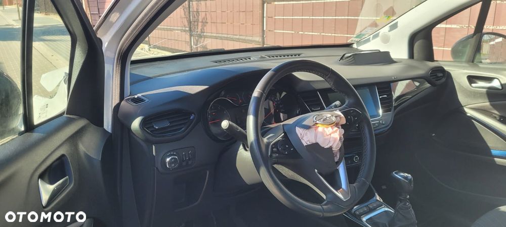 Opel Crossland X 1.2 Start/Stop 120 Jahre - 9