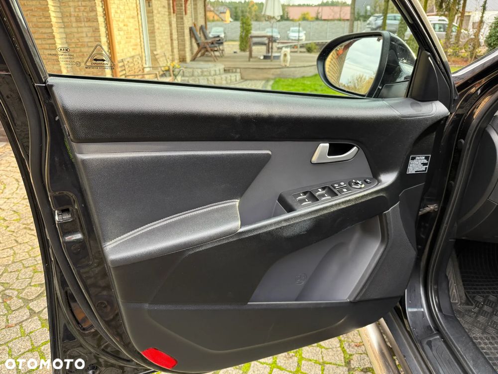 Kia Sportage 2.0 CRDI XL - 19