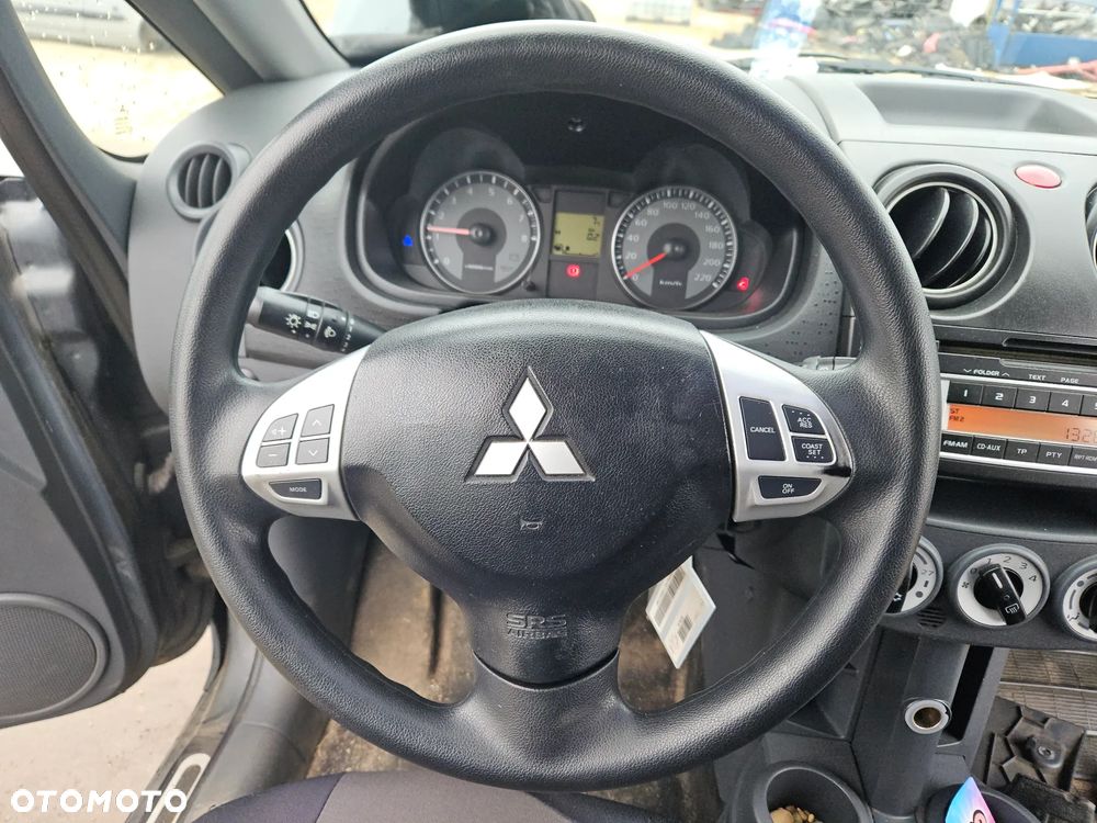 Części Mitsubishi Colt Z30 Lift 1,3 b 70kW 95KM 2009r 5d hatchback 4A90 56A - 5