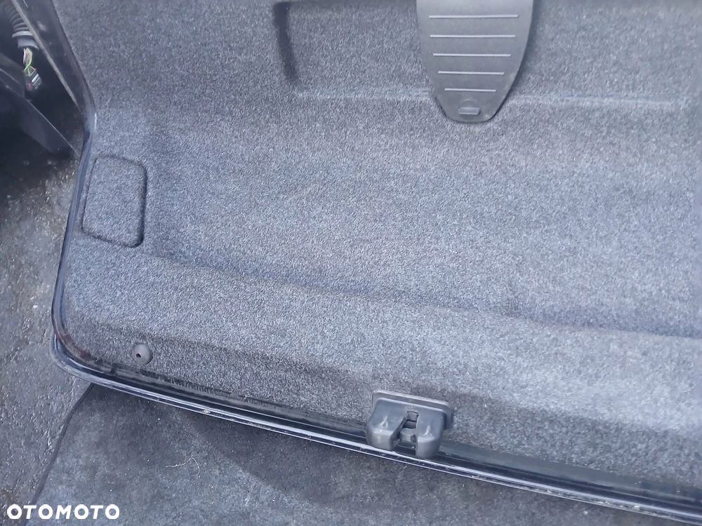 Volkswagen Passat B6 Sedan klapa bagażnika - 7