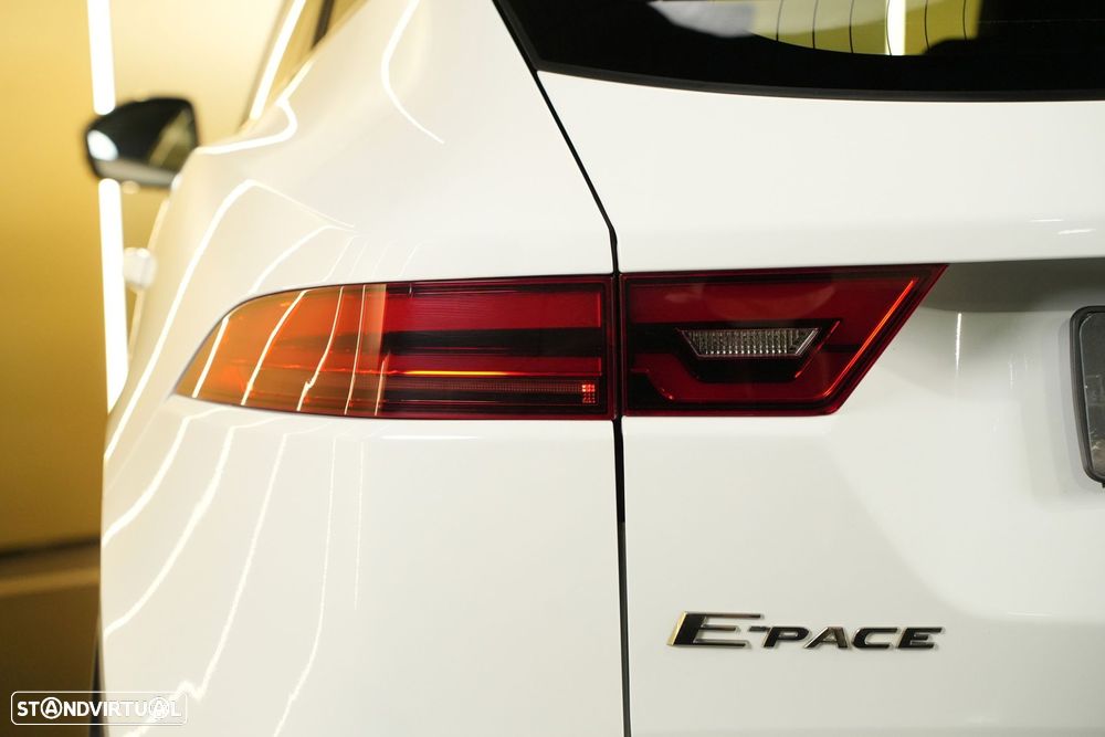 Jaguar E-Pace 2.0 i4D S AWD Aut. - 16