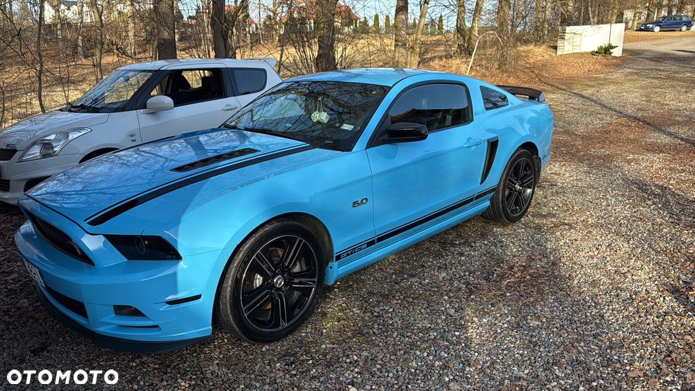 Ford Mustang 5.0 V8 GT - 13