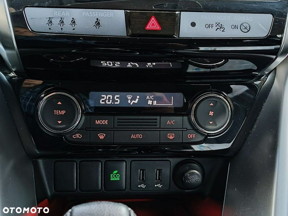 Mitsubishi Eclipse Cross - 24