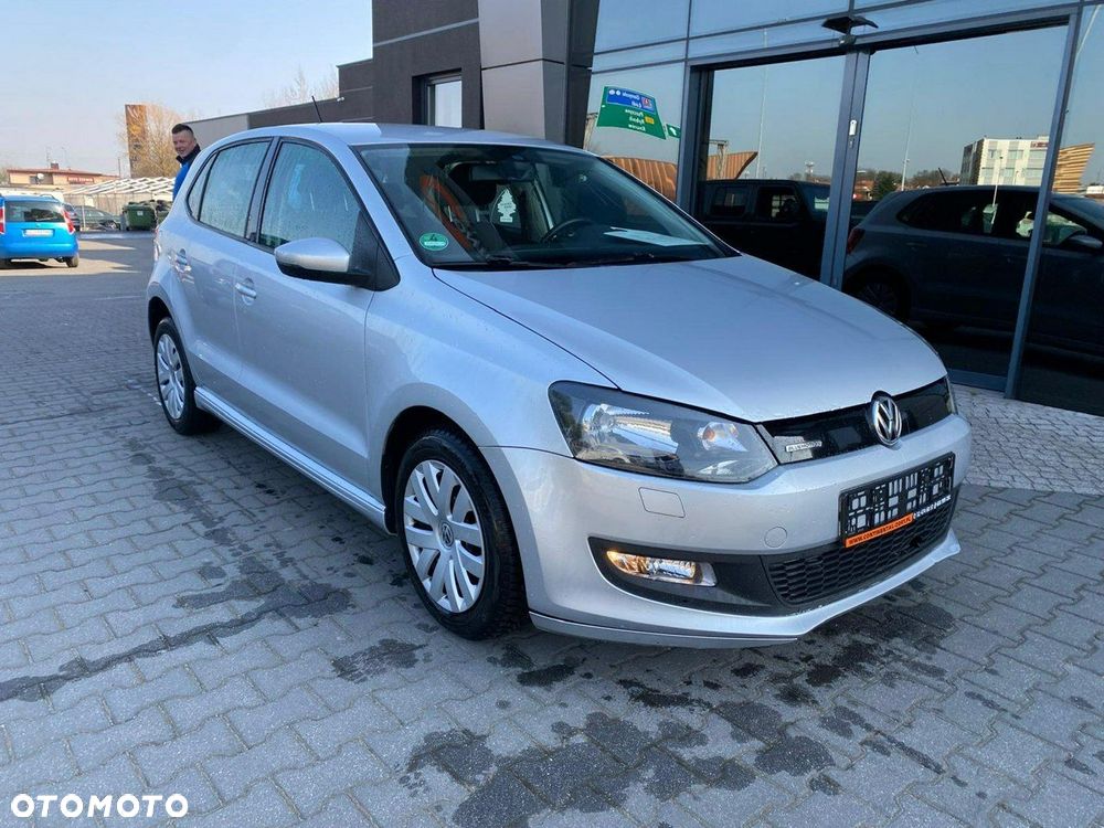 Volkswagen Polo - 2