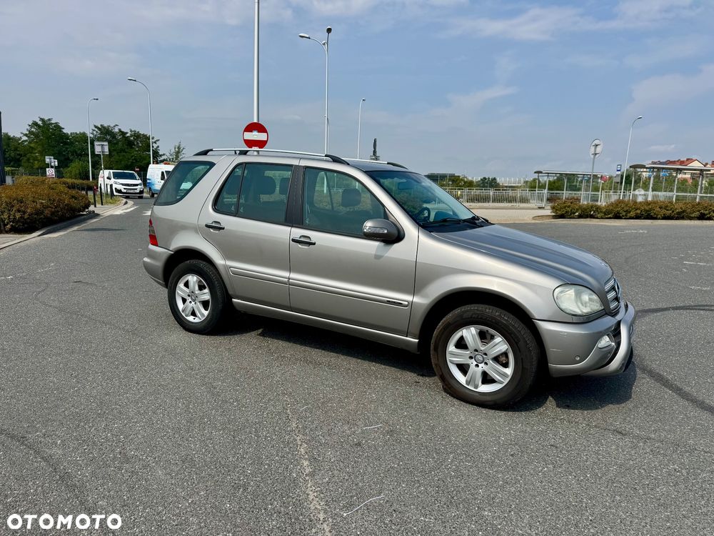 Mercedes-Benz ML - 2
