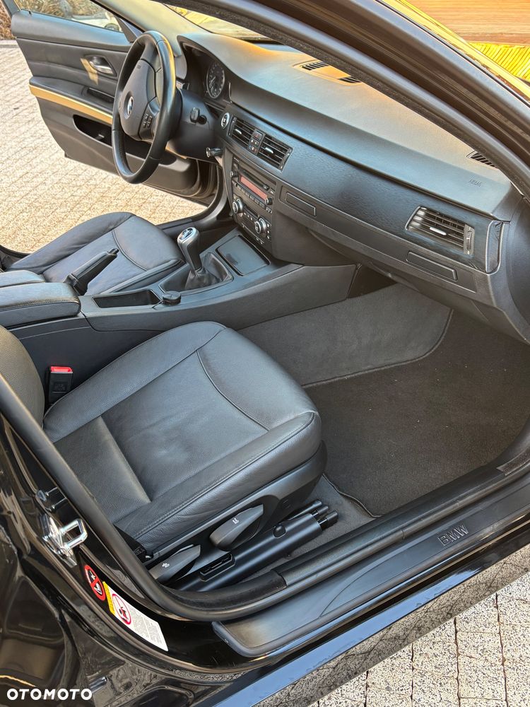 BMW Seria 3 - 14