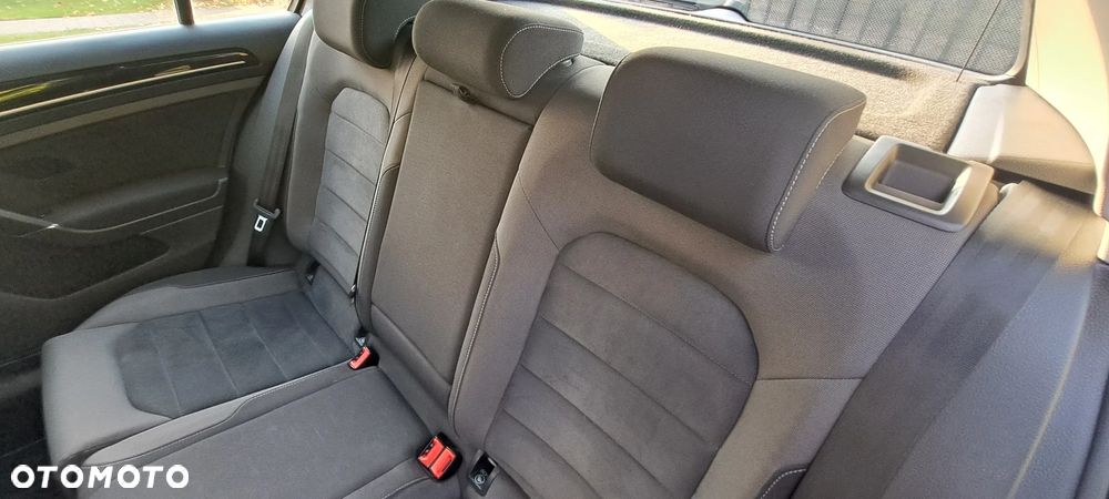 Volkswagen Golf 1.4 TSI BMT Highline - 20