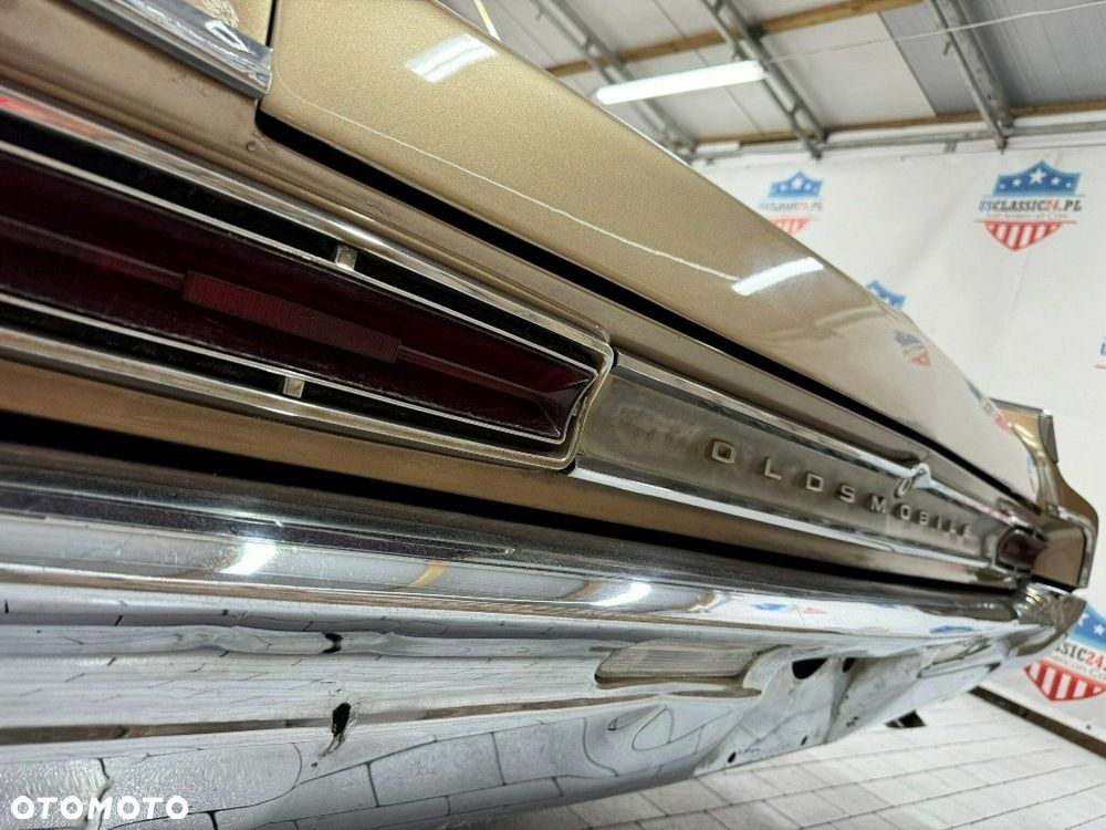 Oldsmobile Inny - 38