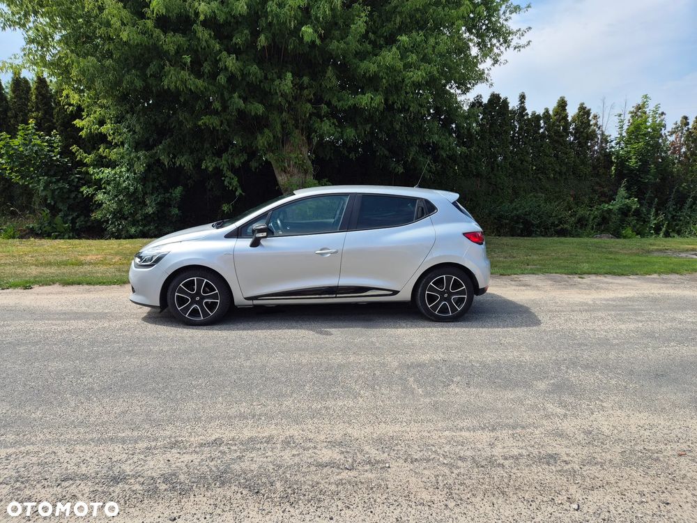 Renault Clio 1.2 16V 75 Dynamique - 15