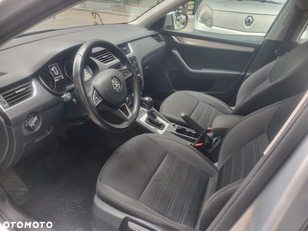 Skoda Octavia 2.0 TDI Ambition DSG EU6 - 19