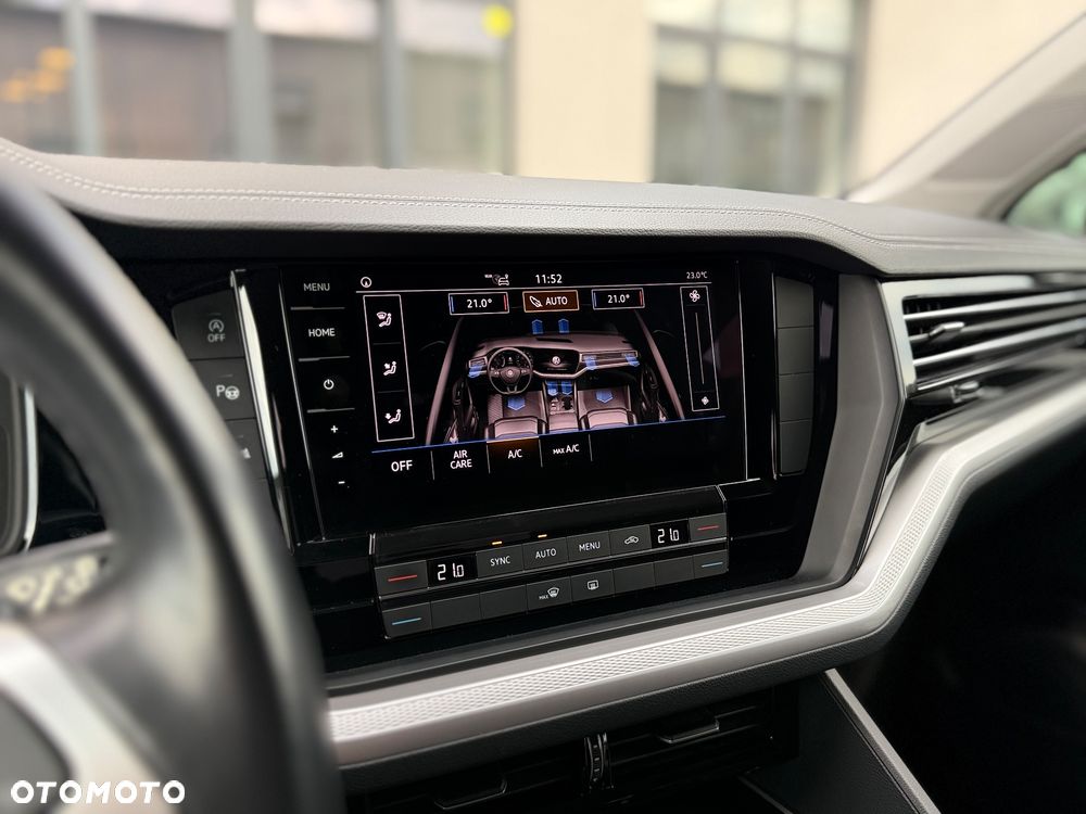 Volkswagen Touareg 3.0 V6 TDI SCR 4Mot - 26