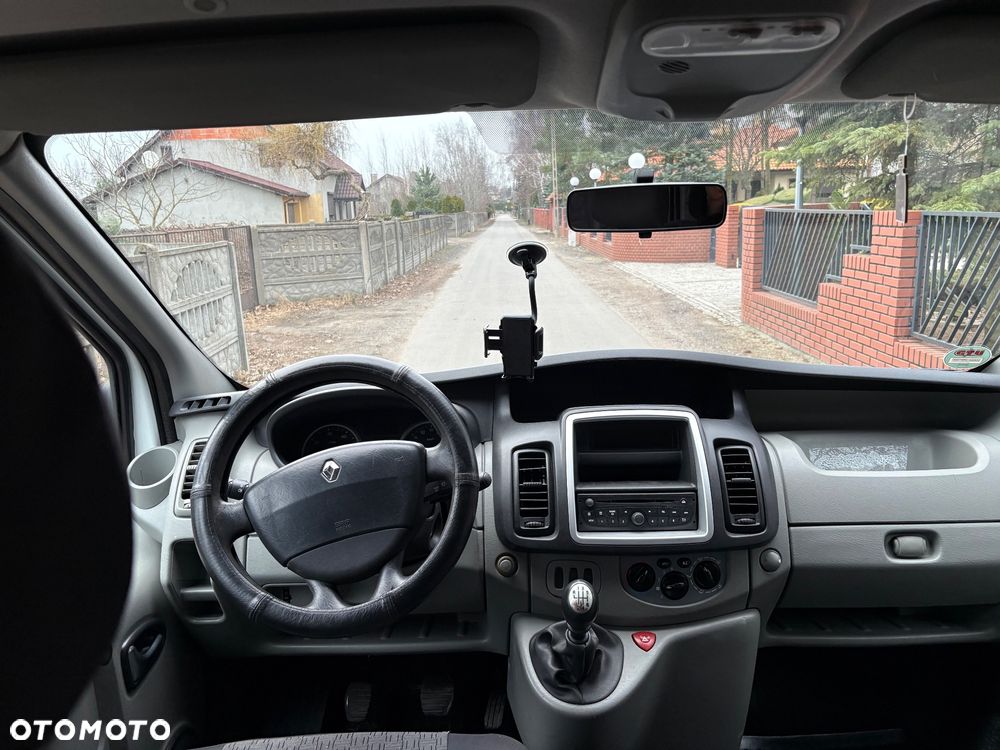 Renault Trafic - 8