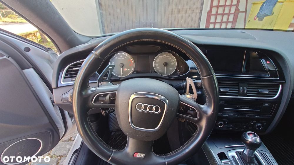 Audi S4 Limousine - 16