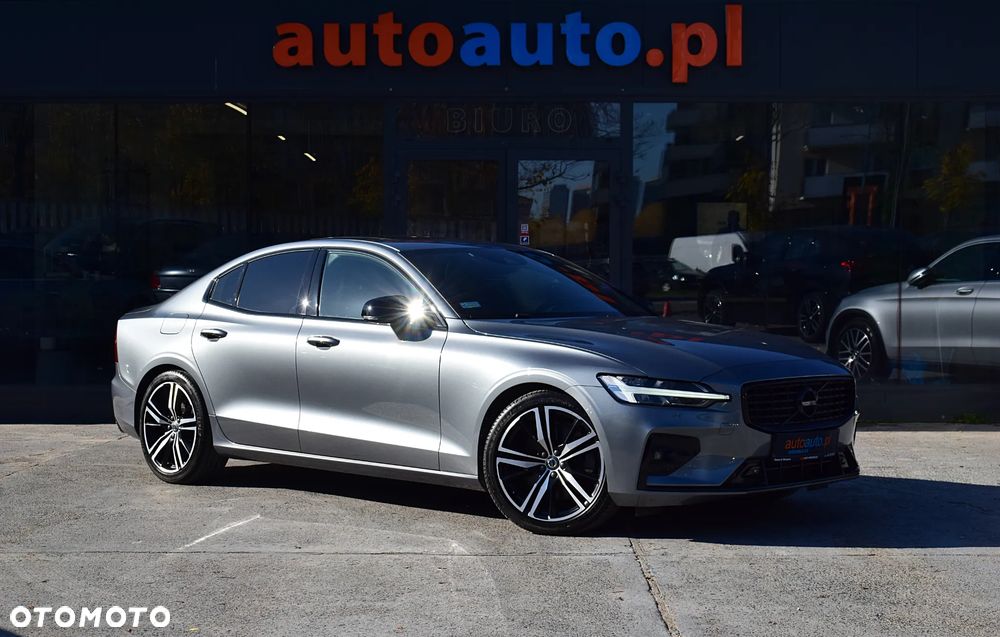 Volvo S60 B5 B AWD R-Design - 3