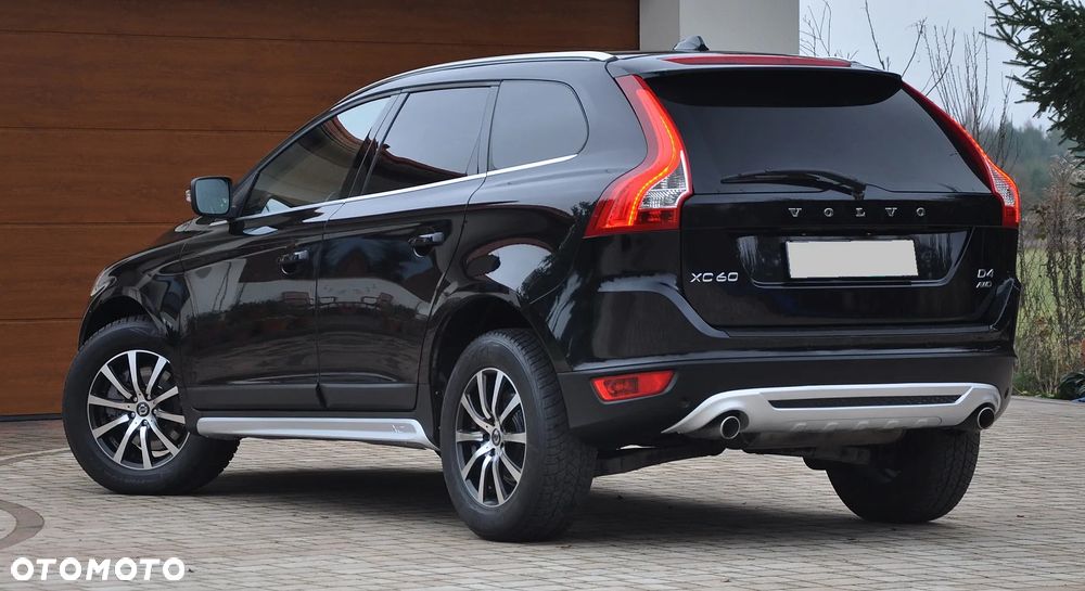 Volvo XC 60 D4 AWD Geartronic Summum - 6