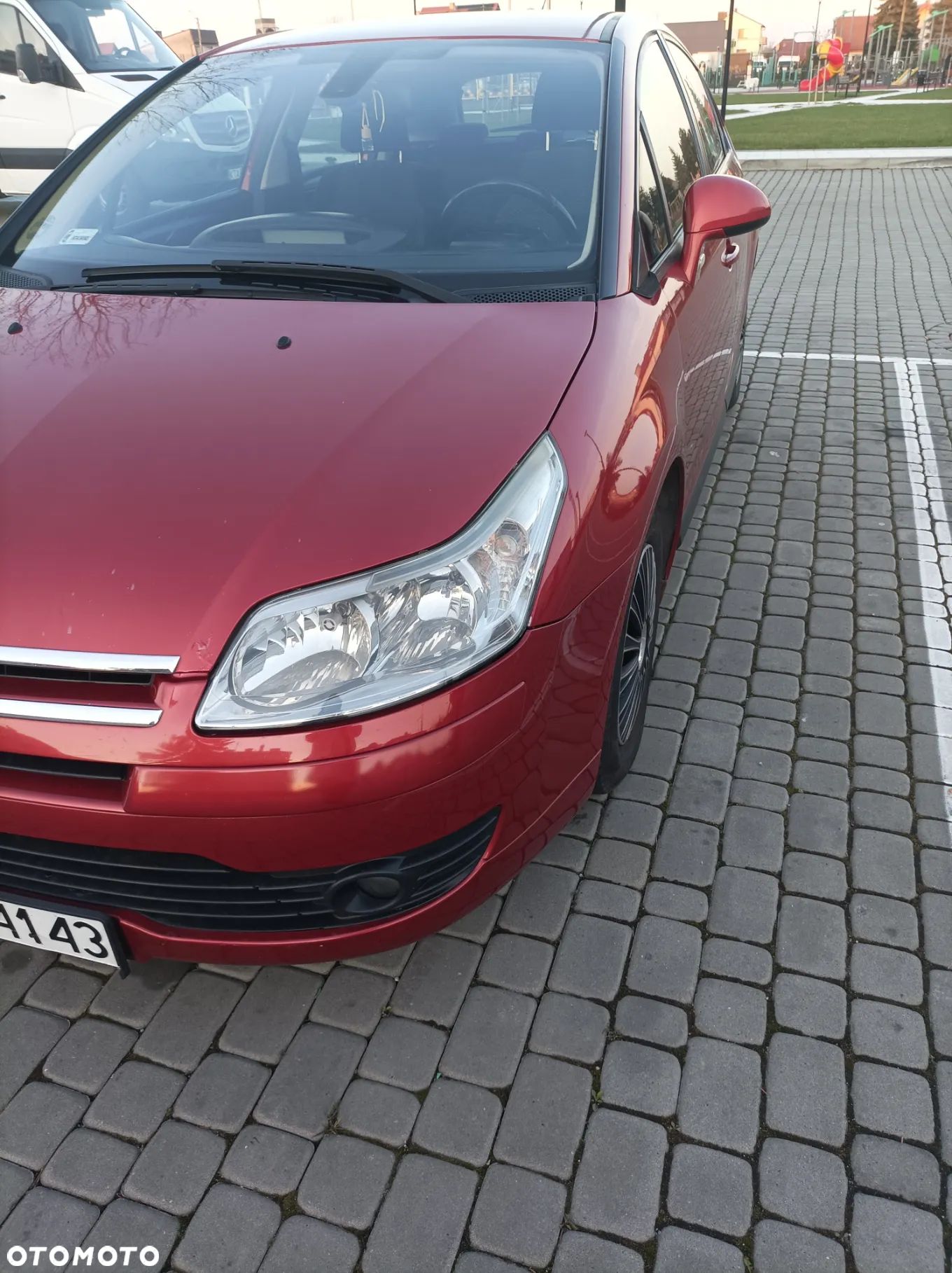 Citroën C4 1.6 16V Impress - 1
